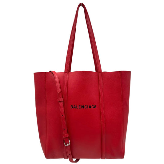 front Borsa Balenciaga in pelle color rosso fragola con parti metalliche argentate; munita di doppi manici e una tracolla amovibile e regolabile