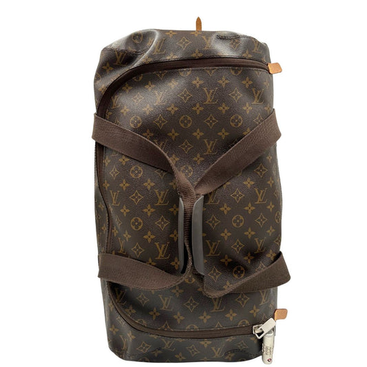 Borsone Louis Vuitton Horizon Soft Duffle 55 in canvas marrone monogram con dettagli in vacchetta naturale e parti metalliche argentate. Munito di doppi manici in tessuto e un manico singolo in vacchetta. Completo di dustbag. Originale, usato, in condizioni ottime.