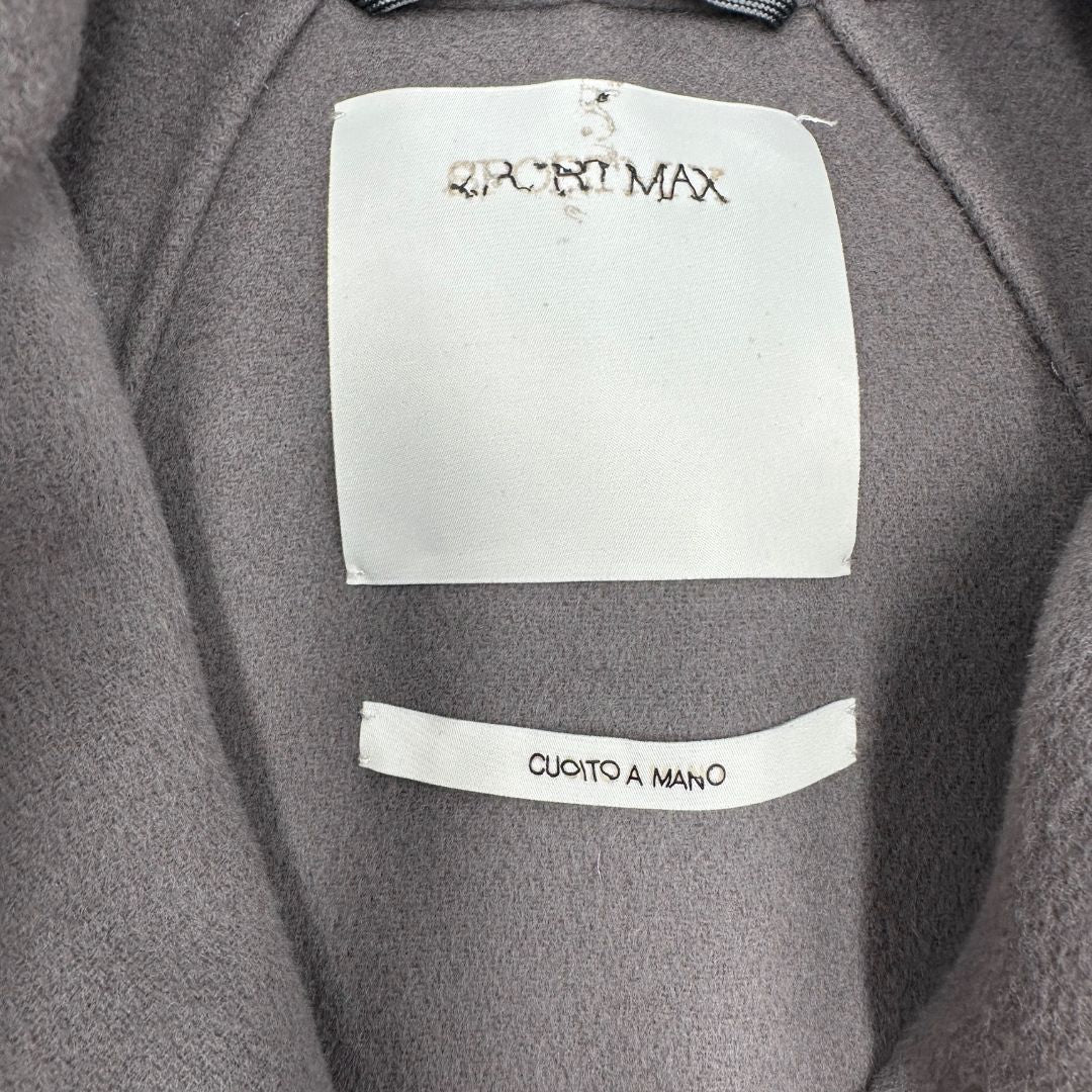 Cappotto Sportmax grigio in 95% lana e 5% cashmere, di lusso, originale, ottime condizioni, usato, originale.