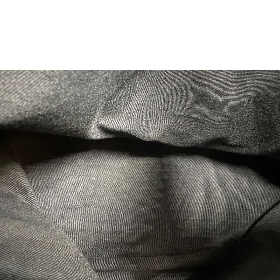 Interno, Borsa Givenchy Nightingale in pelle struttura morbida Capiente. Originale, usata, di lusso, in ottime condizioni