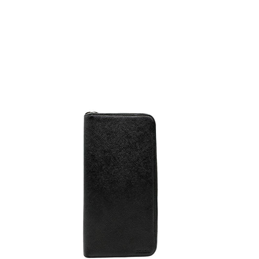 Front, Portafoglio Prada in pelle saffiano nero e hardware argentato. Originale, usato, di lusso, in ottime condizioni.