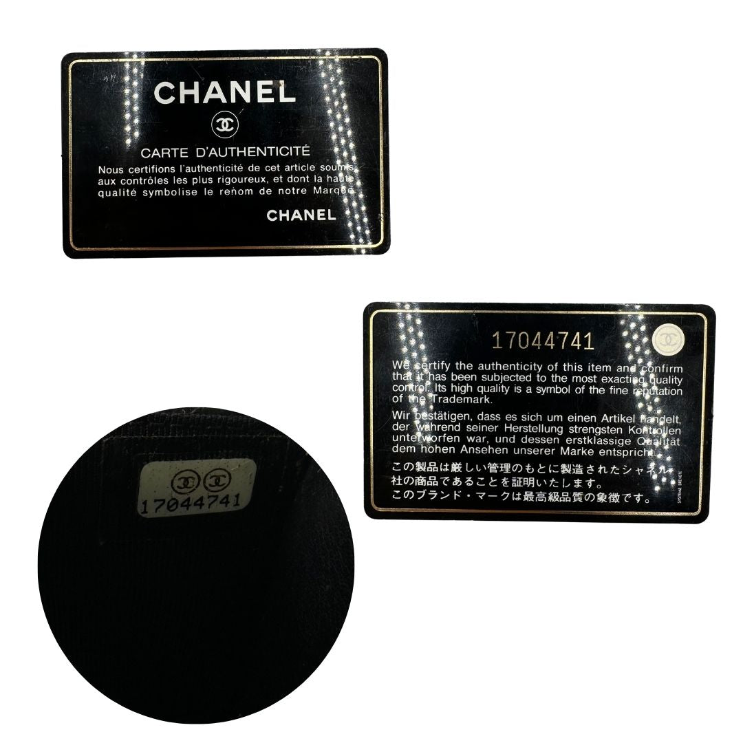 interno WOC Chanel in pelle verniciata in trama trapuntata verde petrolio e hardware argento, di lusso, originale, ottime condizioni