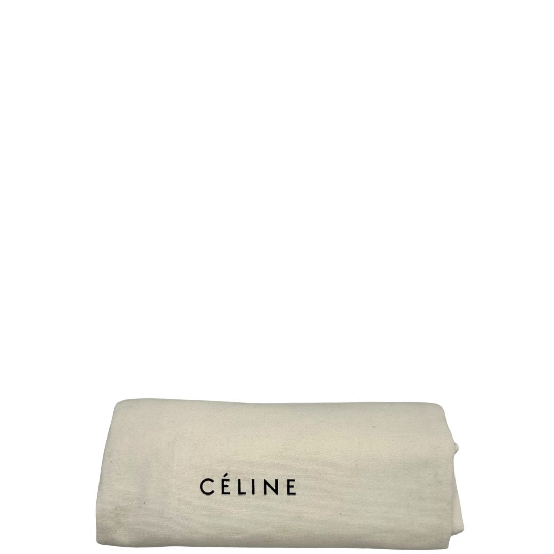 Dustbag di una borsa Céline in pelle nera con finiture in pelle blu notte e parti metalliche dorate. Munita di pochette estraibile.