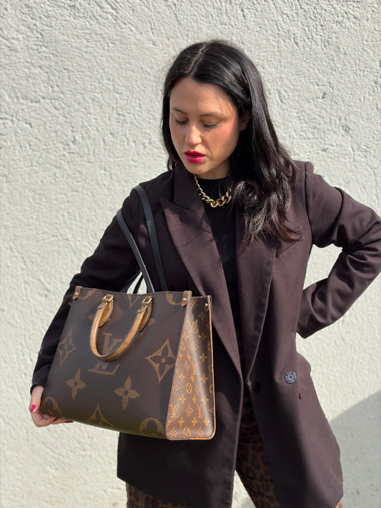 Borsa OnTheGo MM Louis Vuitton marrone