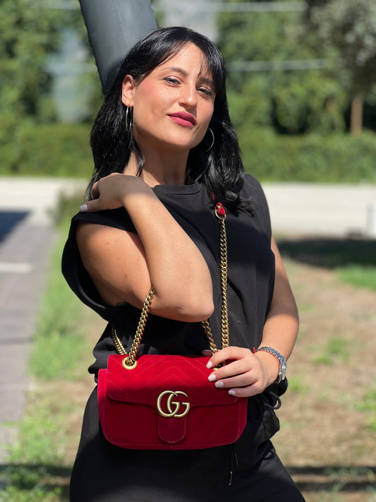Borsa Gucci Marmont velvet rossa
