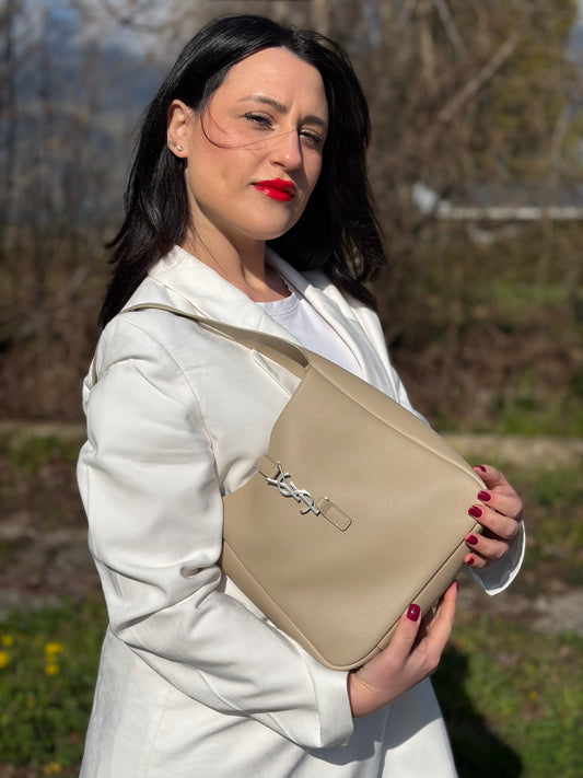 LE 5 À 7 Small Saint laurent