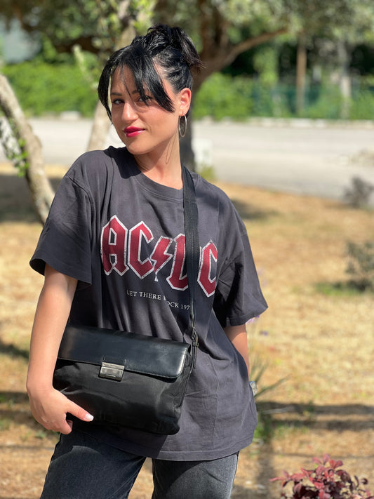 Borsa Prada in tessuto nylon nero