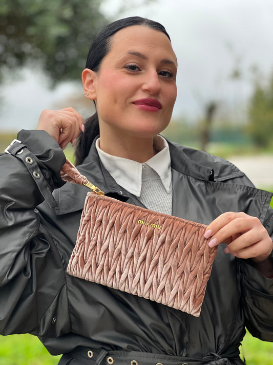 Pochette Miu Miu velvet