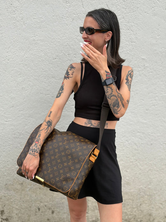 Abbesses Messenger Louis Vuitton