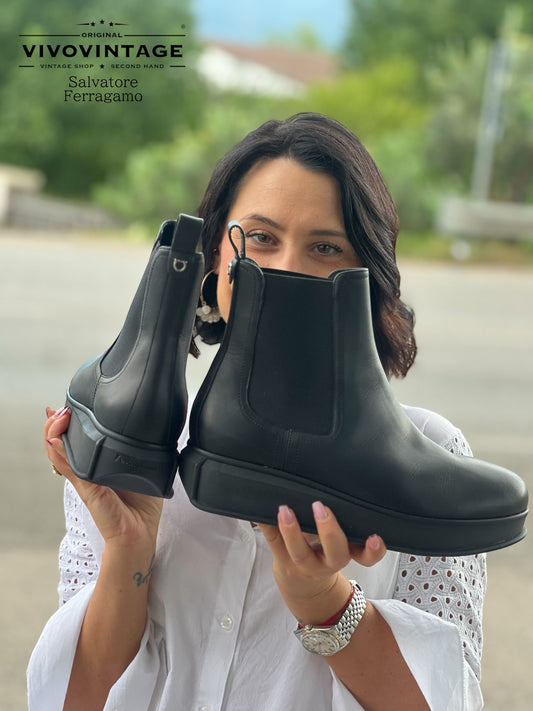 Stivaletti Salvatore Ferragamo n 41,5