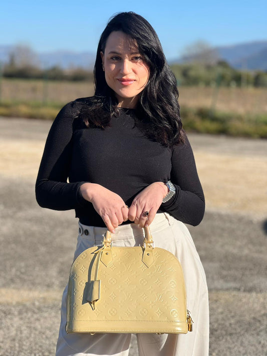 Alma PM vernis Louis Vuitton