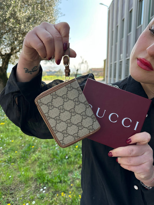 Portafoglio Gucci GG Supreme