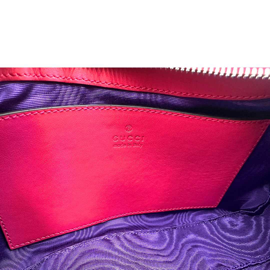 Tracolla Gucci GG Matelassé fucsia