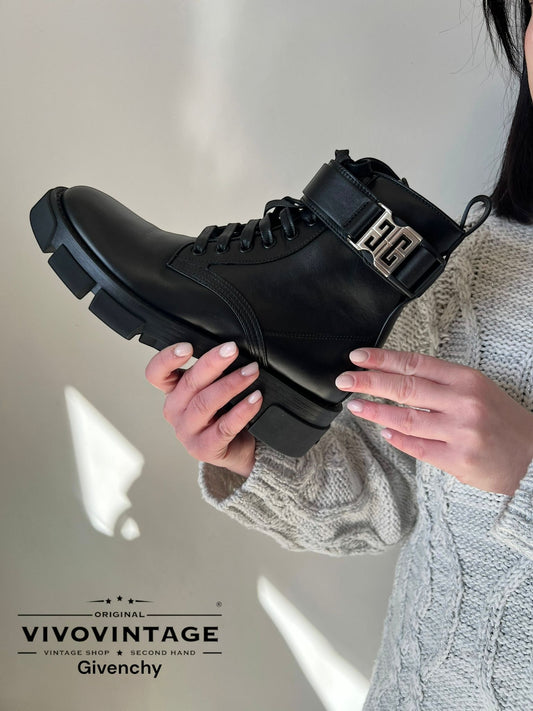 Stivaletti Givenchy 4G 37
