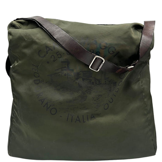 front Shopper Campomaggi in nylon verde militare con parti metalliche argentate e finiture in pelle marroni. Completa di dustbag