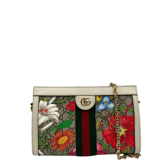 front Borsa Gucci in canvas GG con trama floreale, finiture in pelle bianche e parti metalliche dorate; munita di una tracolla in catena. Completa di dustbag, di lusso, originale, usata.