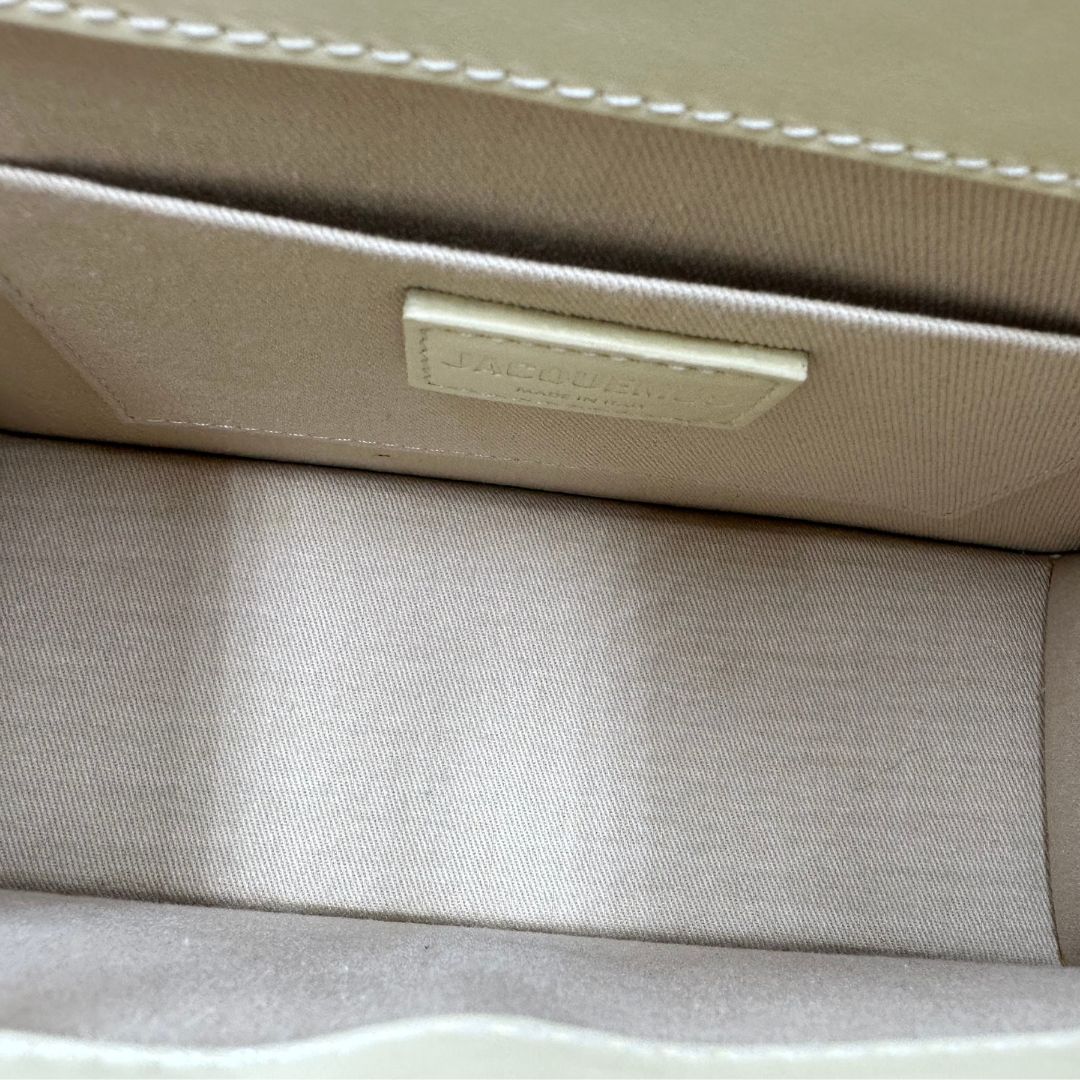 Le Grand Chiquito Jacquemus