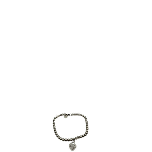Bracciale Heart Tag Tiffany&Co. della collezione Return To Tiffany in argento 925 con ciondolo cuore. Originale, usata, di lusso, in ottime condizioni.