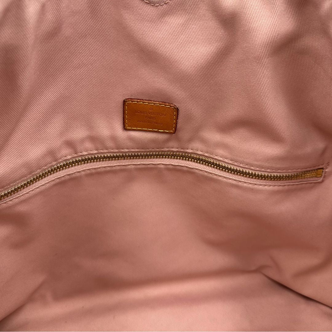 interno Borsa Louis Vuitton in canvas damier azur con finiture in vacchetta naturale e parti metalliche dorate; munita di un manico singolo, indossabile a spalla, di lusso, originale, ottime condizioni, usata