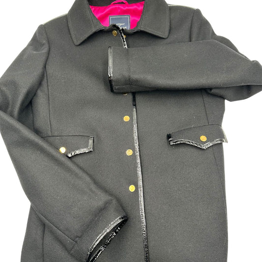 Cappotto Fay nero in 100% lana e dettagli metallici dorati, di lusso, originale, ottime condizioni.