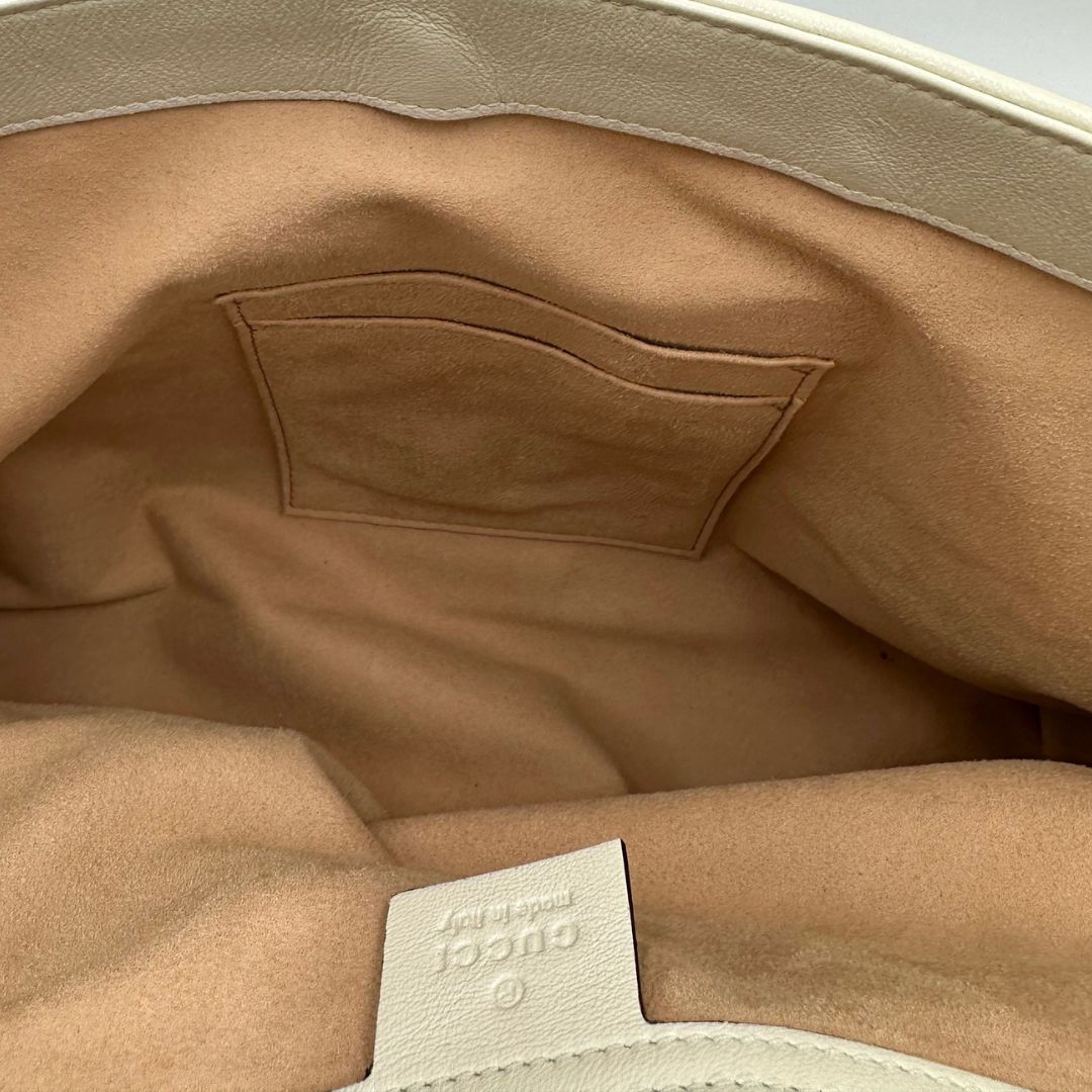 interno Borsa Gucci Marmont nella versione large, di lusso, originale, ottime condizioni, usata.