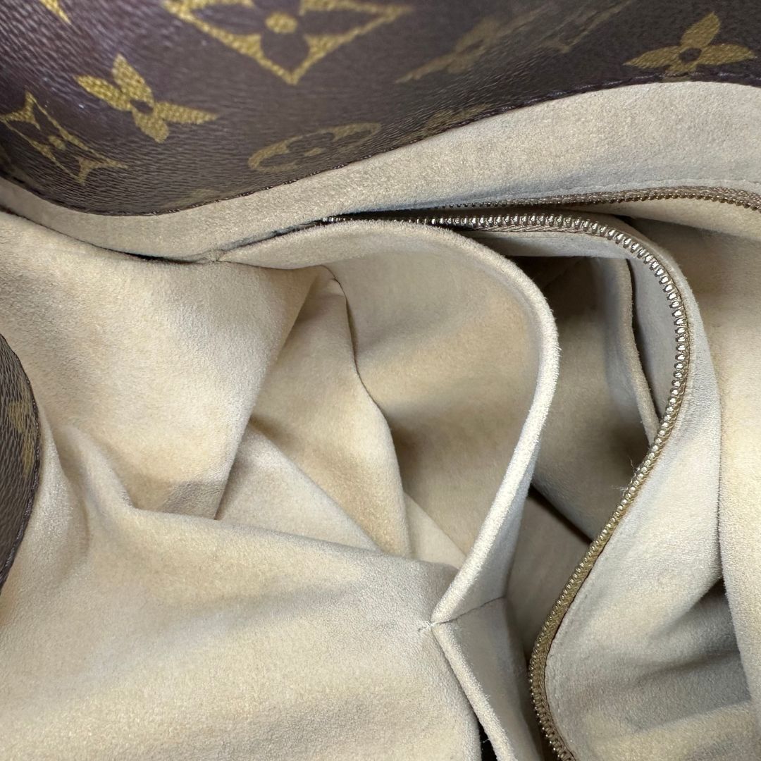 Artsy MM Louis Vuitton monogram