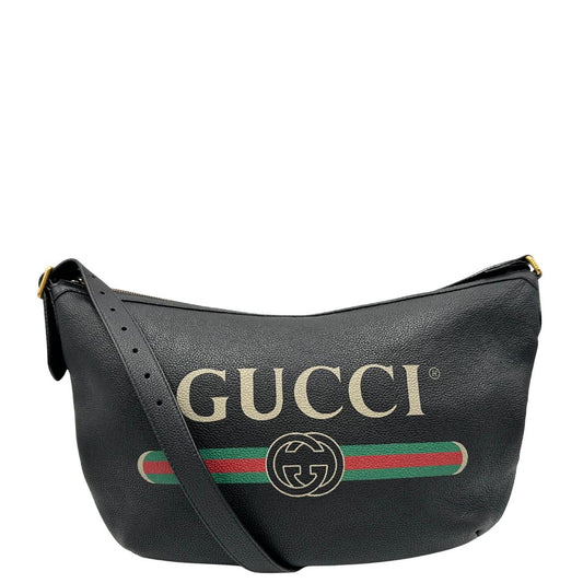 Front, Borsa hobo a mezzaluna in pelle morbida martellata nera Gucci con stampa logo, indossabile a tracolla. Originale, usata, di lusso, in condizioni eccellenti.