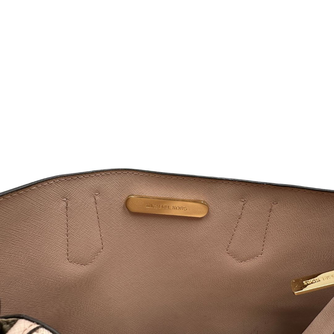 interno Borsa Michael Kors in pelle rosa con hardware dorato