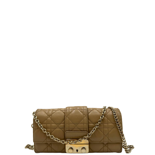 Miss Dior Wallet on chain
