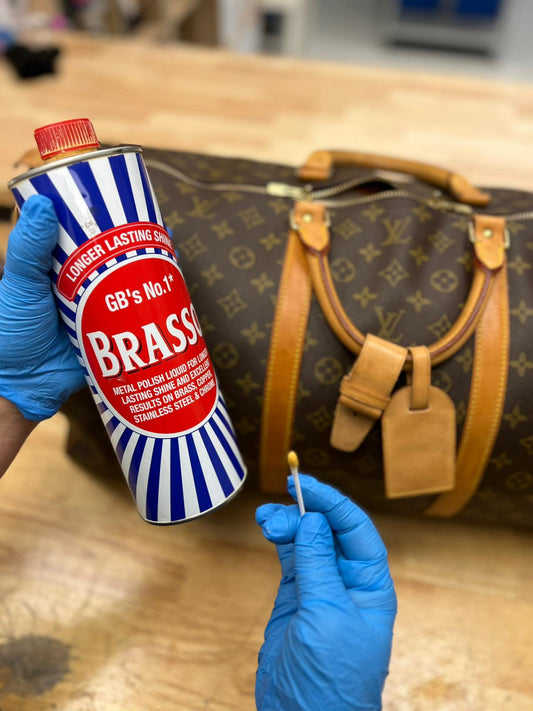 Come trattare le cerniere delle borse Louis Vuitton vintage