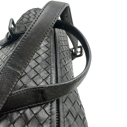  Borsa Bottega Veneta Montaigne in pelle trama intreccio nera, indossabile a spalla, di lusso, originale, ottime condizioni, usata