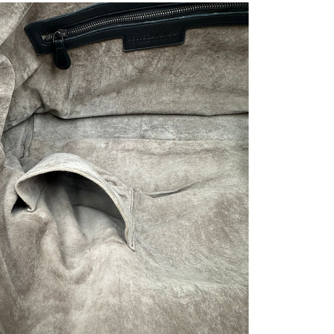  Borsa Bottega Veneta Montaigne in pelle trama intreccio nera, indossabile a spalla, di lusso, originale, ottime condizioni, usata