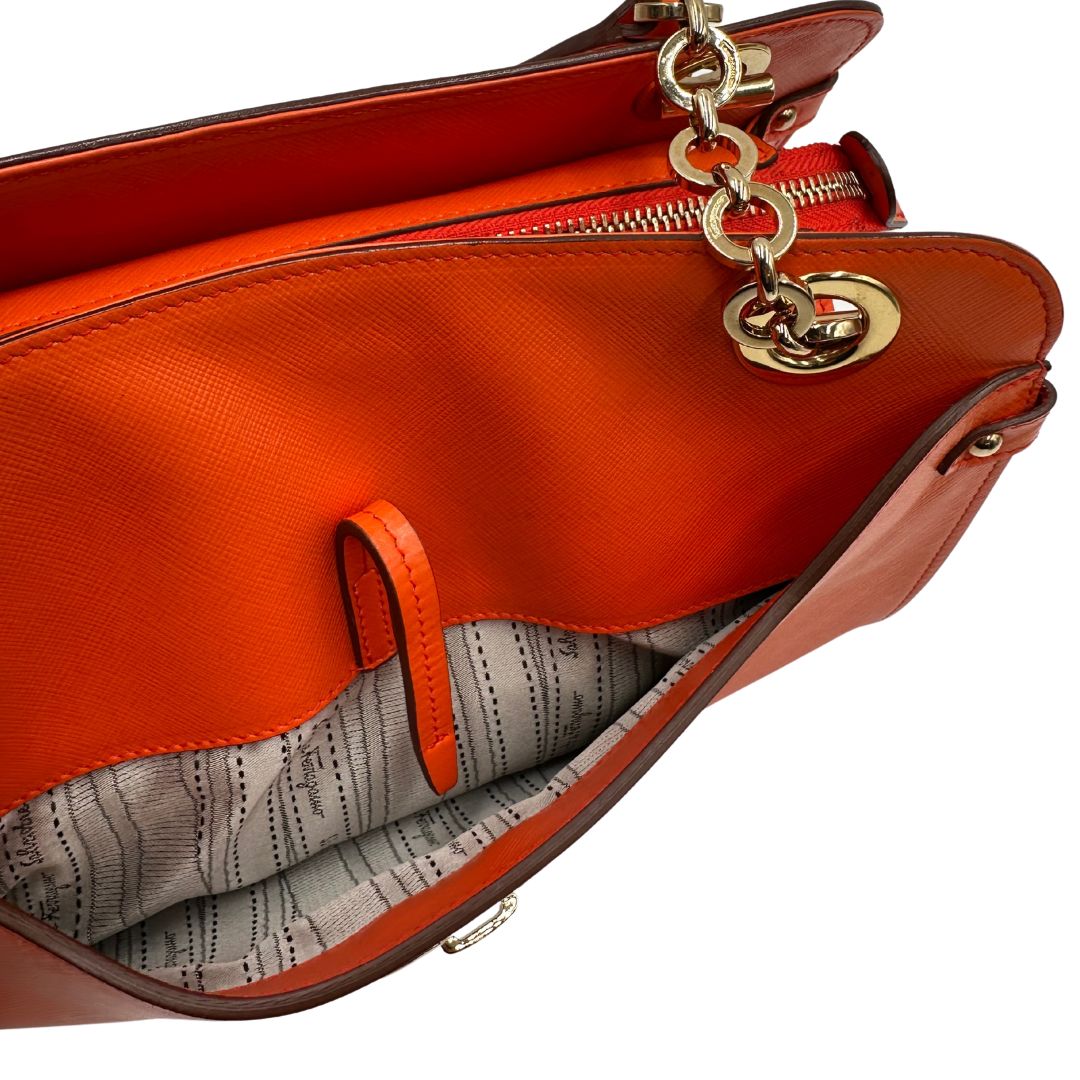 Borsa Salvatore Ferragamo gancini