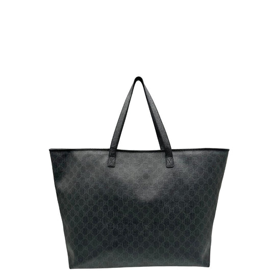 front Borsa Gucci in canvas GG antracite con finiture in pelle martellata; munita di doppi manici, indossabile a spalla. Completa di dustbag, di lusso, originale, ottime condizioni. 