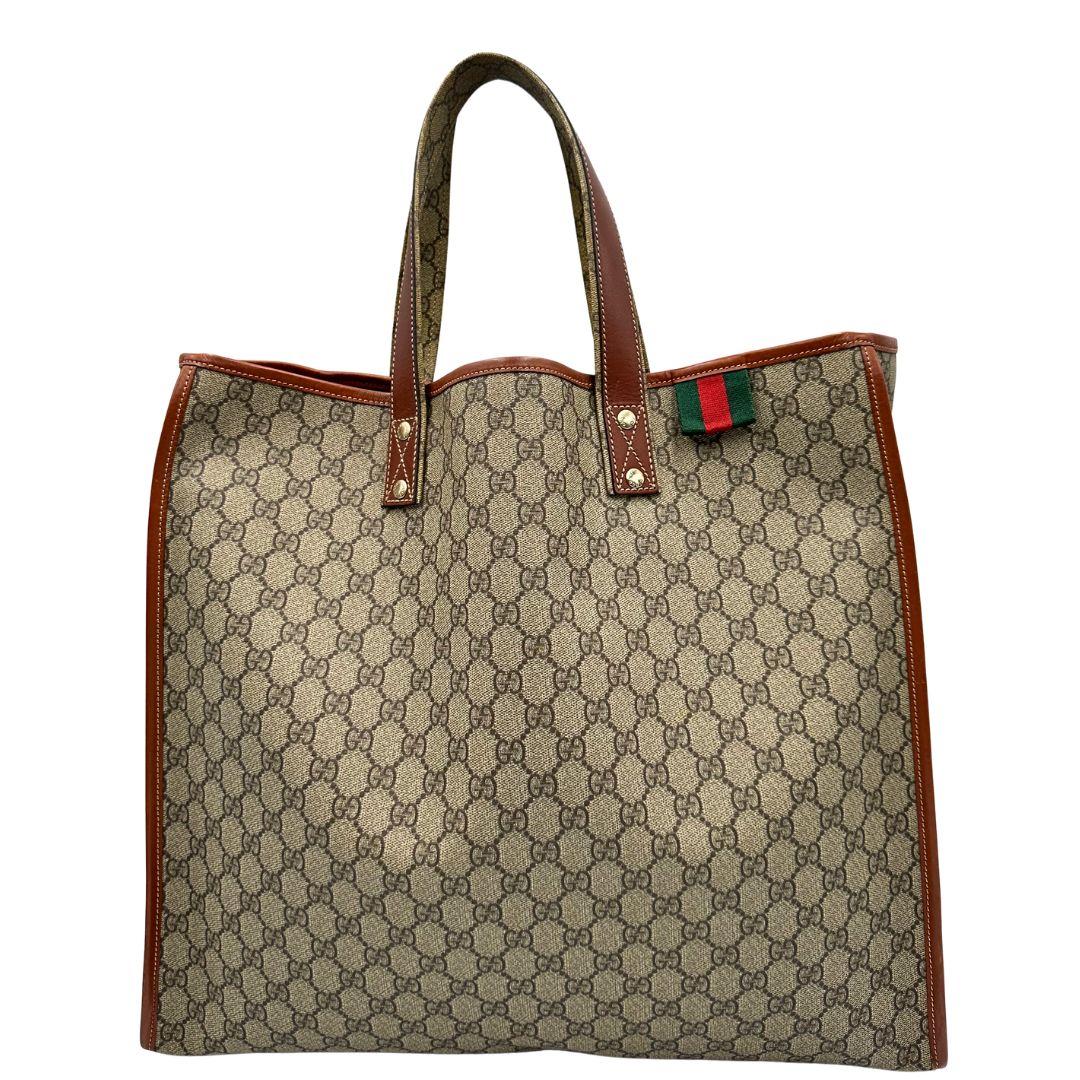 front Tote Gucci in canvas GG beige con profili in pelle marrone e dettaglio Web verde e rosso, munita di doppi manici, indossabile a spalla, di lusso, originale, ottime condizioni. 