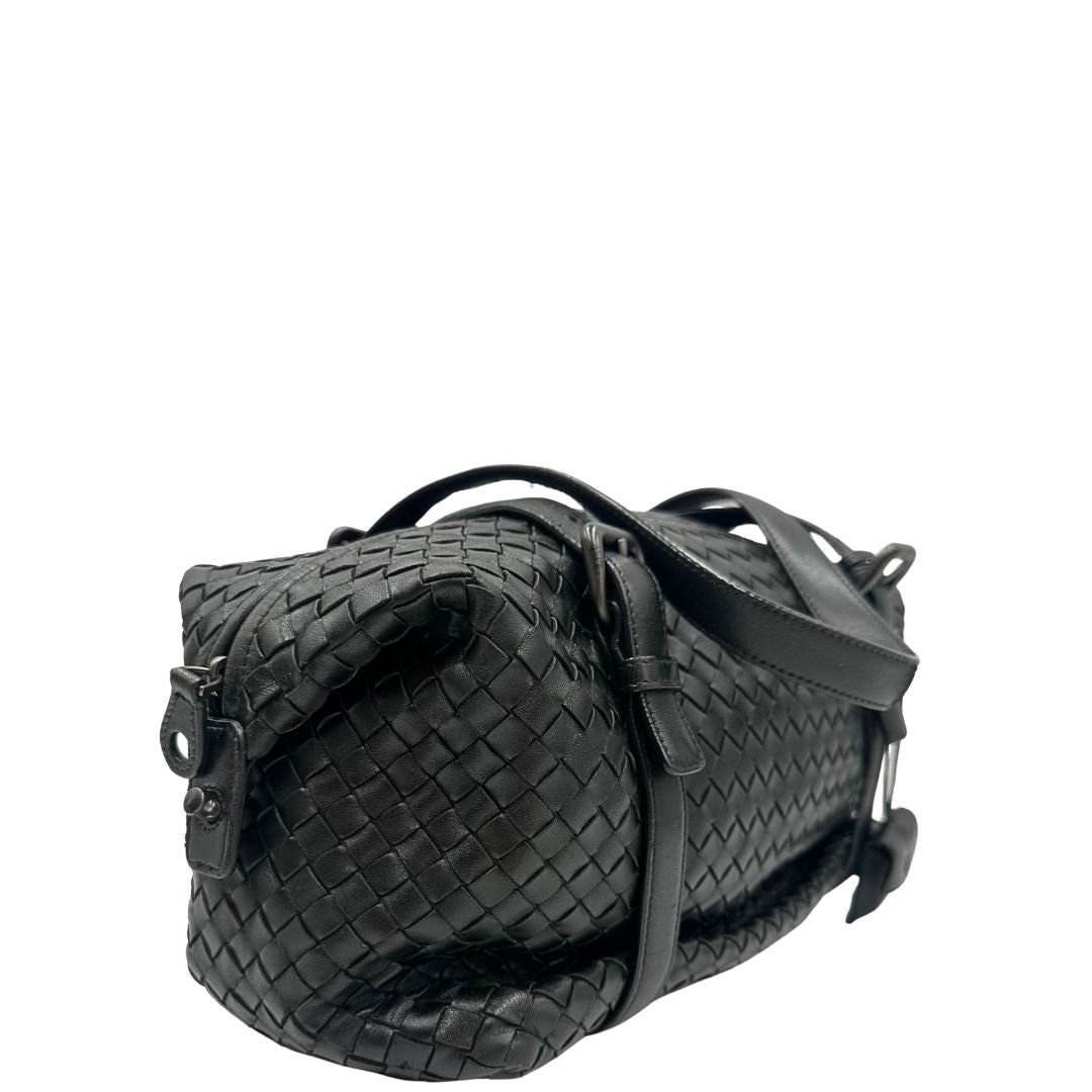  Borsa Bottega Veneta Montaigne in pelle trama intreccio nera, indossabile a spalla, di lusso, originale, ottime condizioni, usata