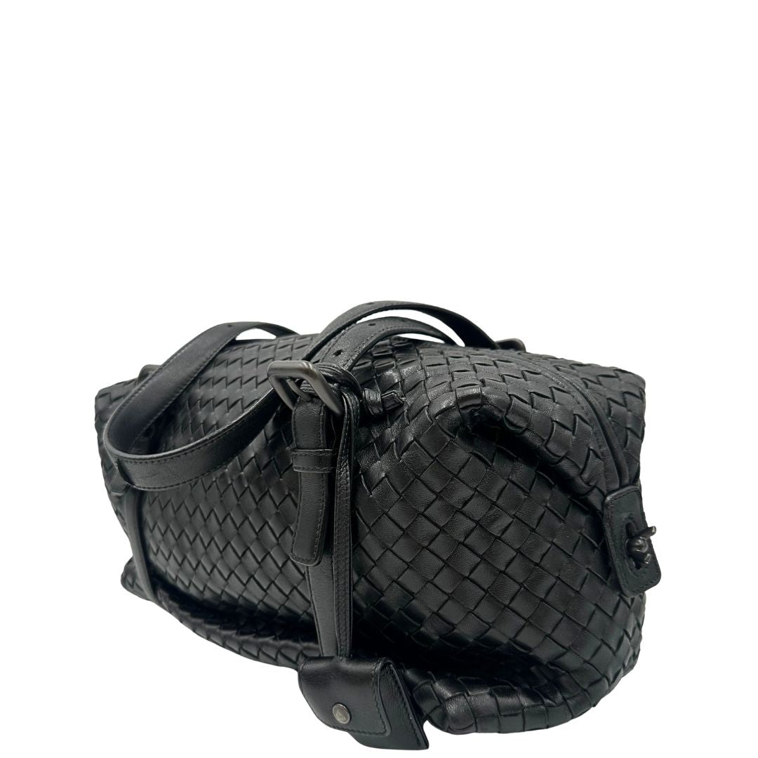  Borsa Bottega Veneta Montaigne in pelle trama intreccio nera, indossabile a spalla, di lusso, originale, ottime condizioni, usata