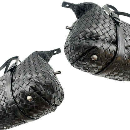  Borsa Bottega Veneta Montaigne in pelle trama intreccio nera, indossabile a spalla, di lusso, originale, ottime condizioni, usata