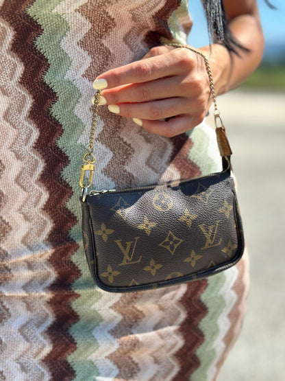 Pochette Accessoies mini Louis Vuitton