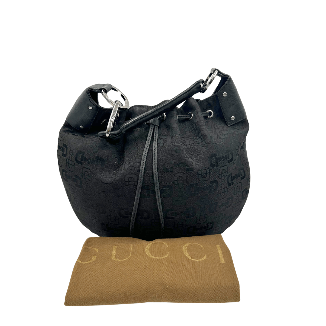 Foto borsa Gucci hobo un tessuto nero con morsetto. Borse di marca usate, originali, condizioni ottime