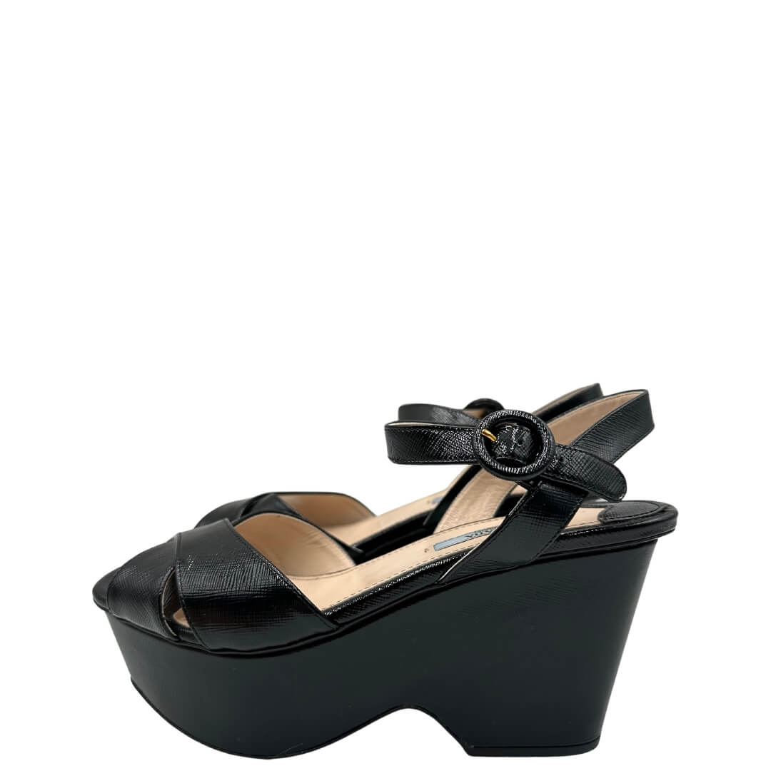 Sandali con zeppa prada top