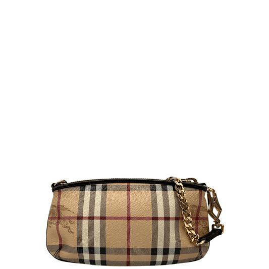 Pochette Burberry con iconico motivo tartan e catena dorata. Elegante e compatta, perfetta per completare un look sofisticato con il classico stile britannico.