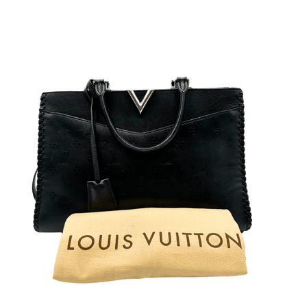 Louis Vuitton  Cuir Plume Very