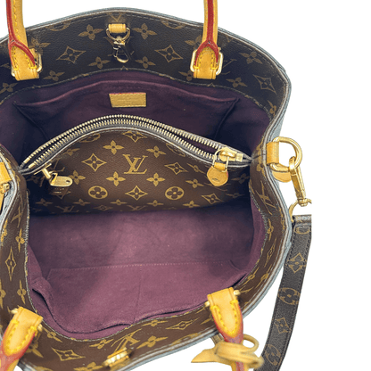 Montaigne MM Louis Vuitton