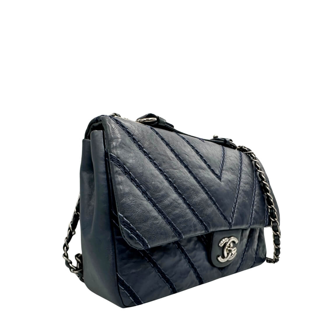 Stitched Chevron Chain Flap Chanel