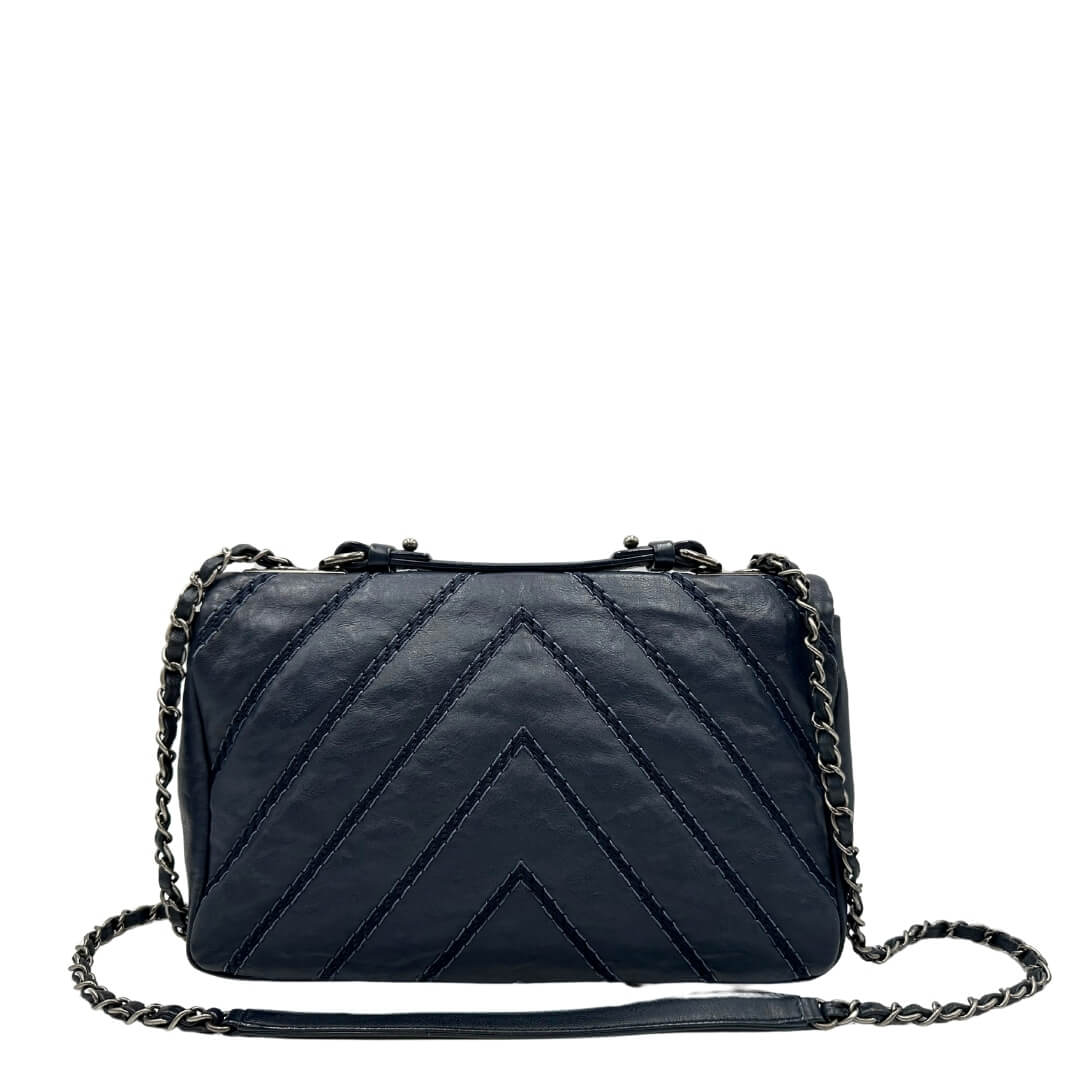 Stitched Chevron Chain Flap Chanel