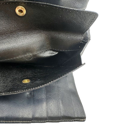 interno Portafoglio Fendi in pelle blu notte trama Pequin con parti metalliche dorate, di lusso, originale, ottime condizioni, usato. 