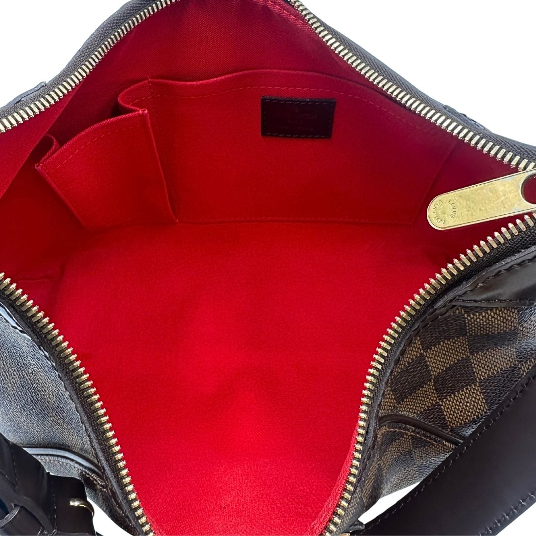 Interno Borsa Louis Vuitton Thames in canvas Damier Ébène con finiture in pelle testa di moro e parti metalliche dorate. Originale usato, in condizioni ottime. 