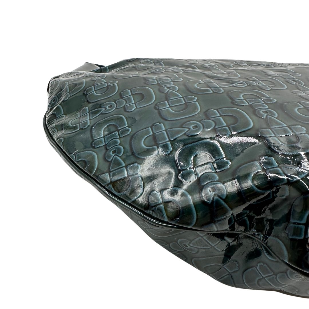 angolo Borsa Gucci in pelle verniciata verde petrolio con trama Horsebit; munita di un manico singolo e impreziosita da inserti metallici dorati. 