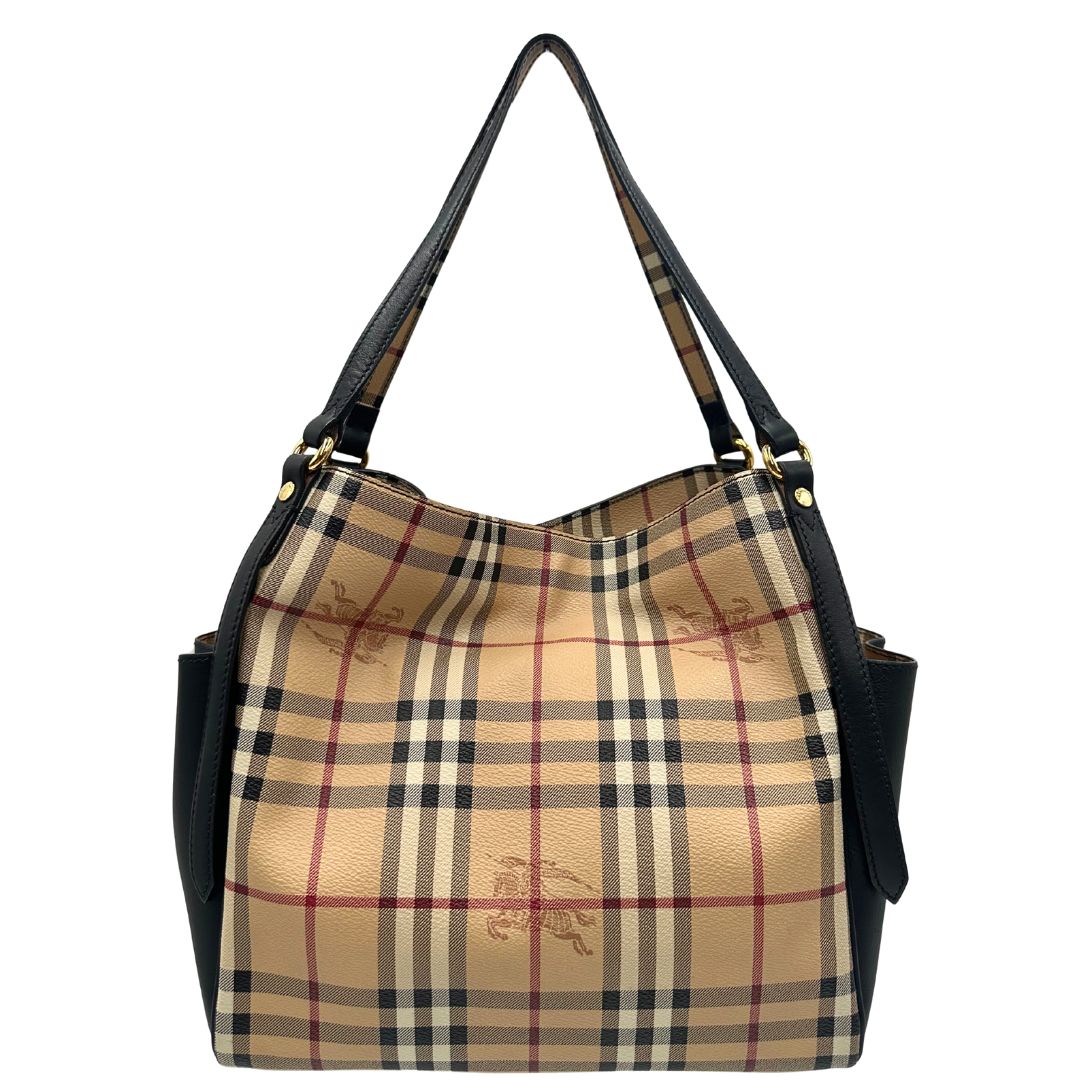 Front di una borsa Burberry in canvas beige trama Burberry Check, con finiture in pelle nere e parti metalliche dorate. Munita di dustbag.